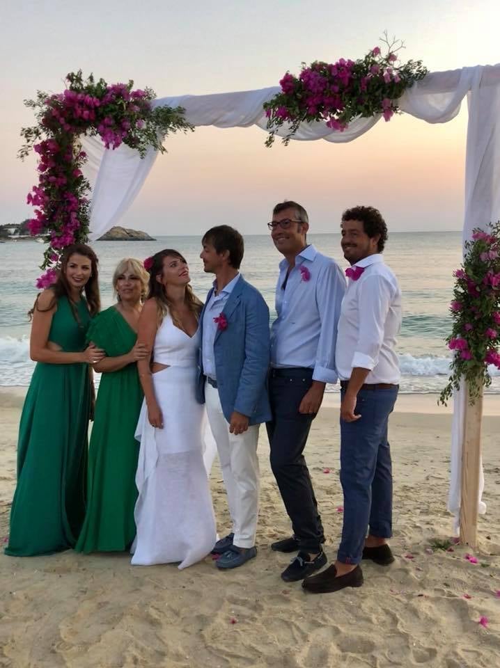 Wedding ceremony detail on Naxos beach, Santana Weddings